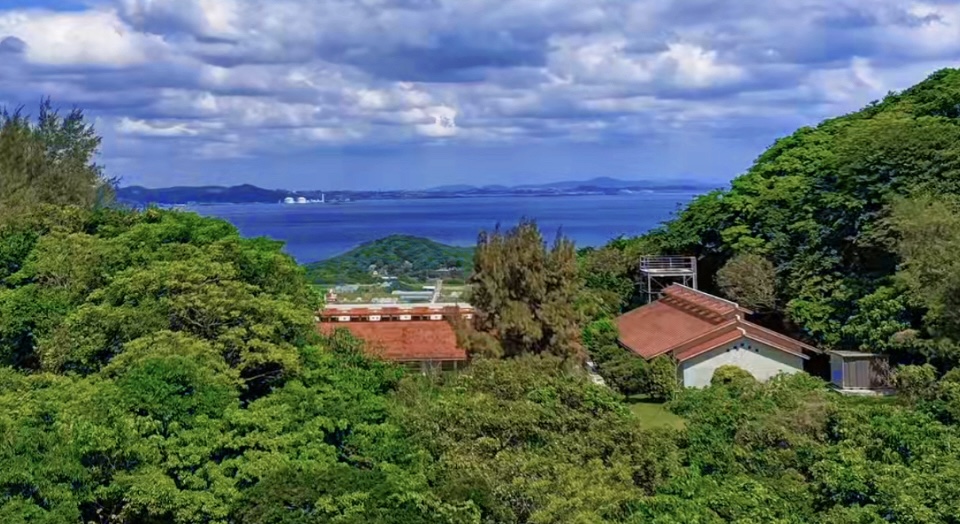 山海为框